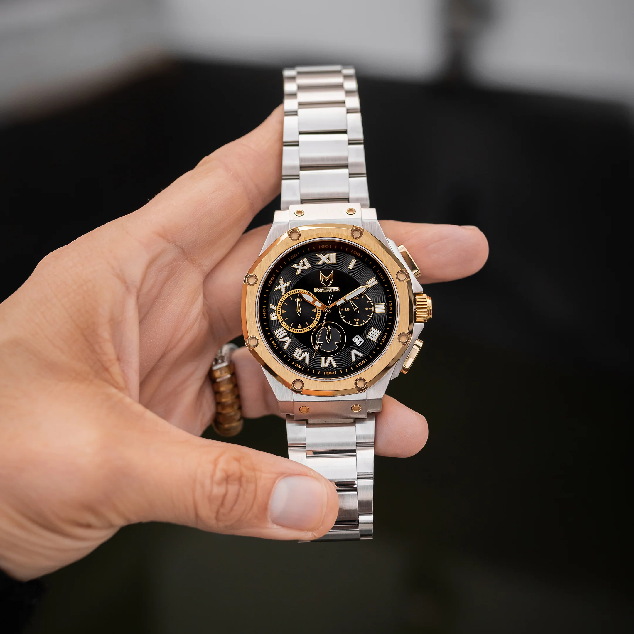 AM1053SS - AMBASSADOR SILVER & GOLD WATCH WITH STEEL STRAP - Image 4