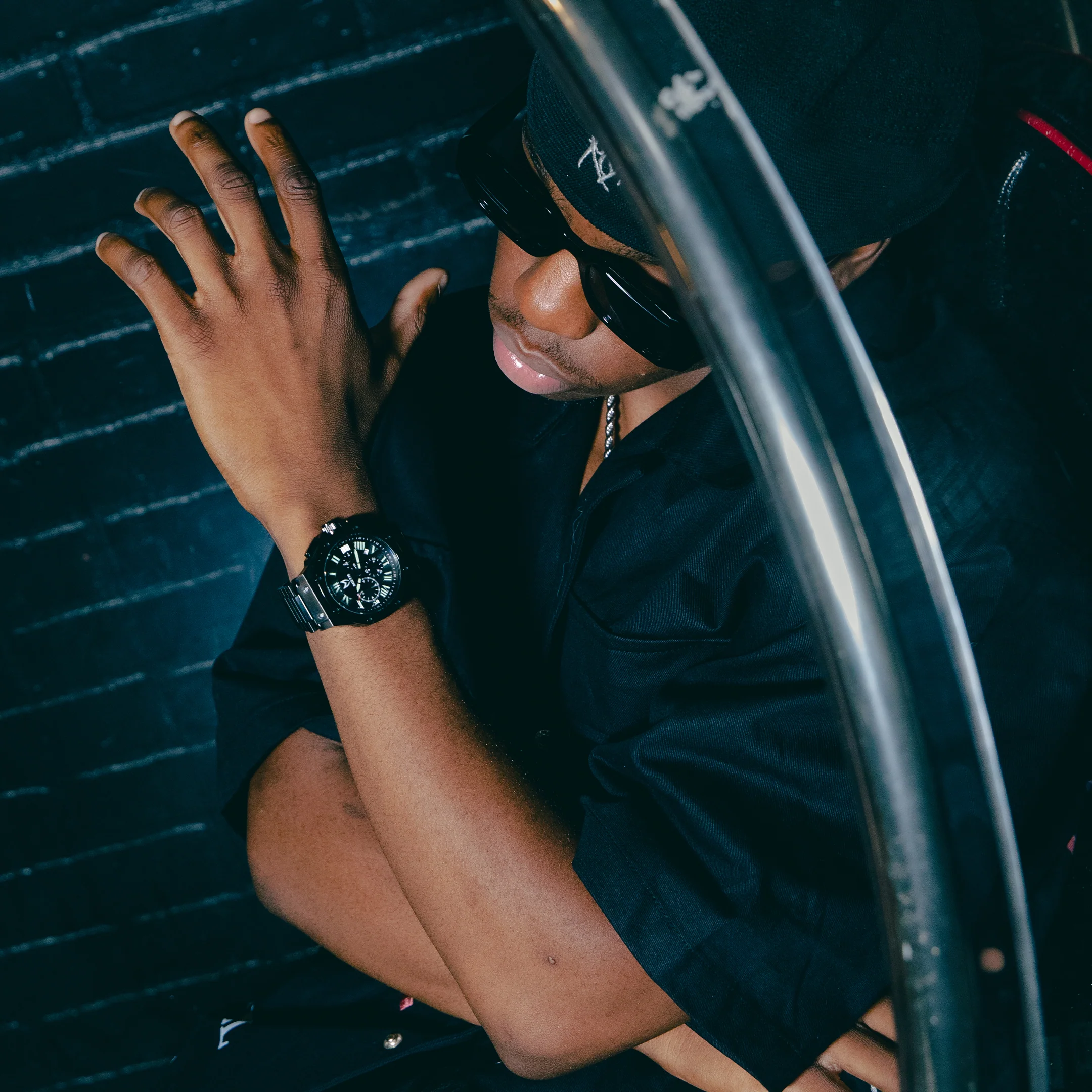 AM1056SS - AMBASSADOR BLACK STEEL BAND - Image 10