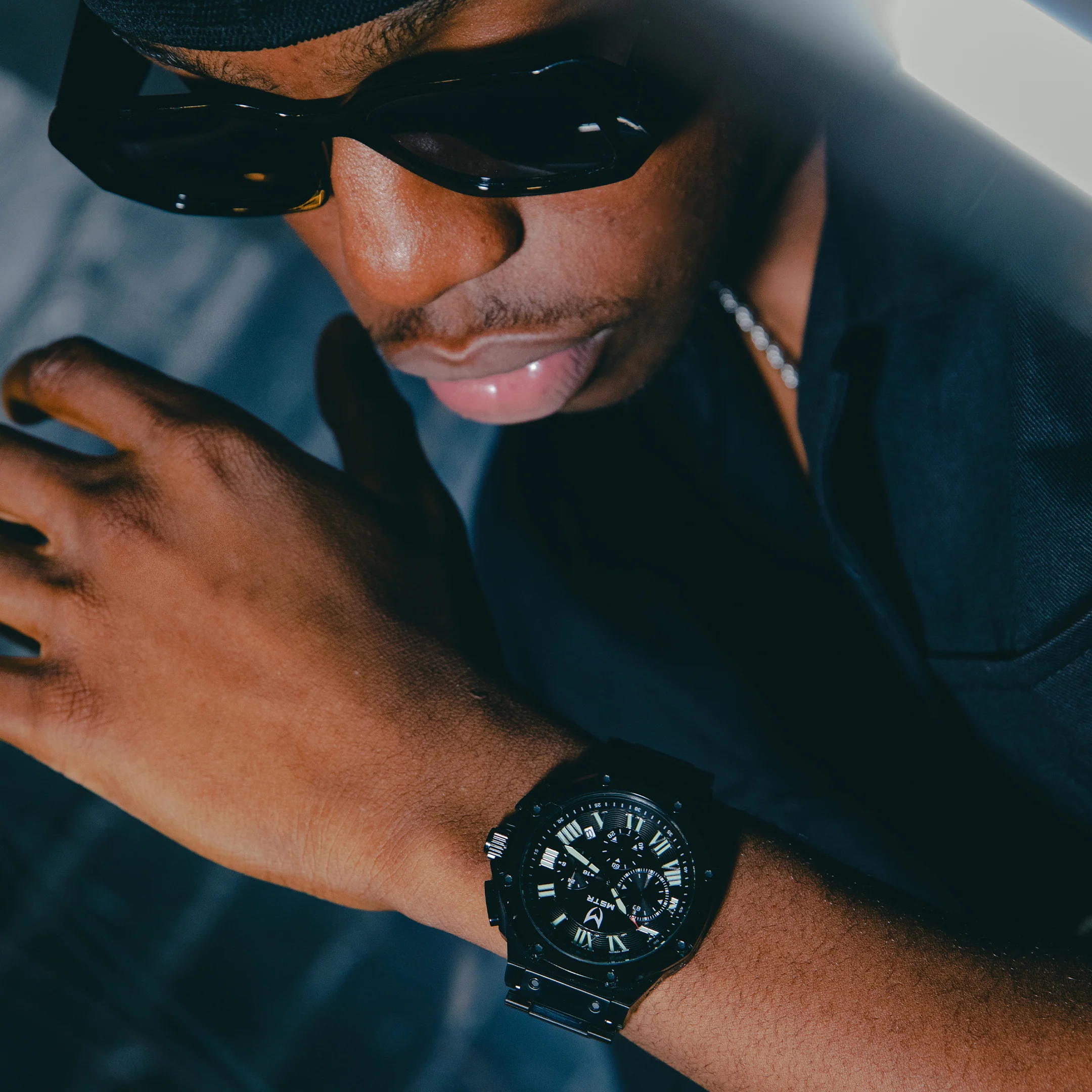 AM1056SS - AMBASSADOR BLACK STEEL BAND - Image 9