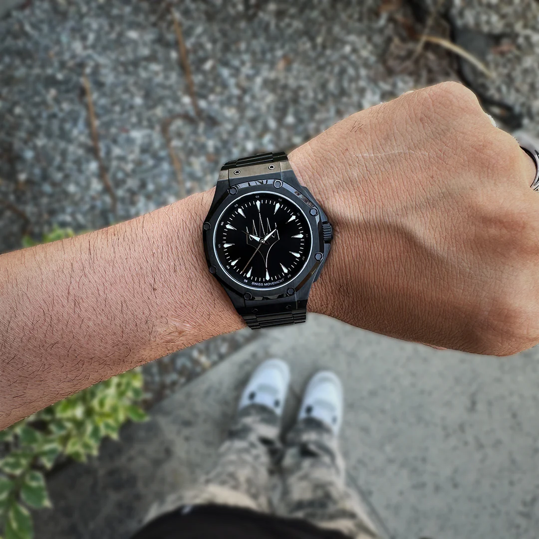 AM401MTG - 41MM BLACK 30th MAGIC THE GATHERING WATCH - Image 6