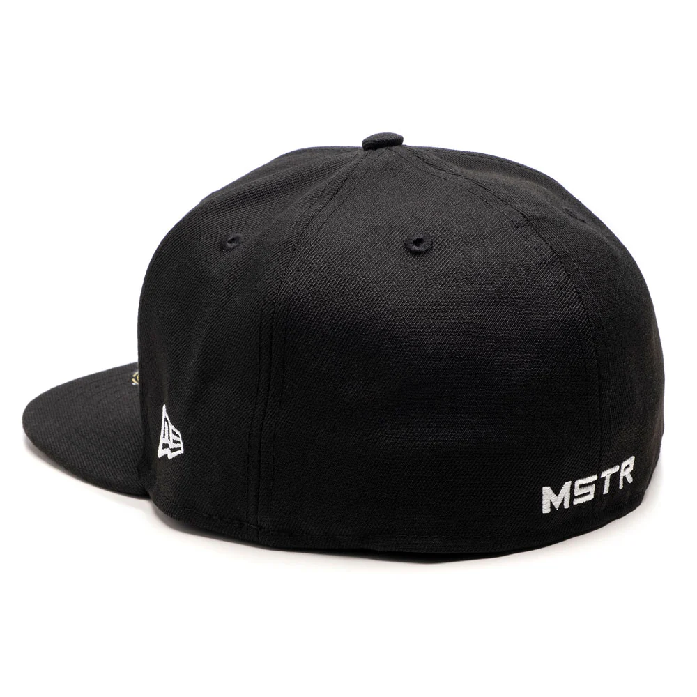 CAP106 - MSTR FITTED HAT / BLACK & WHITE - Image 3