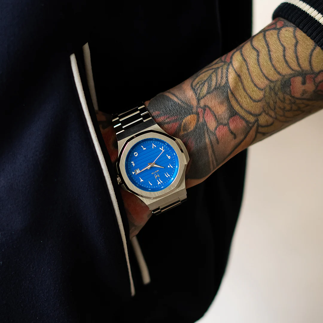 DS103SS - DAY TRIP STEEL SILVER & BLUE WATCH - Image 5